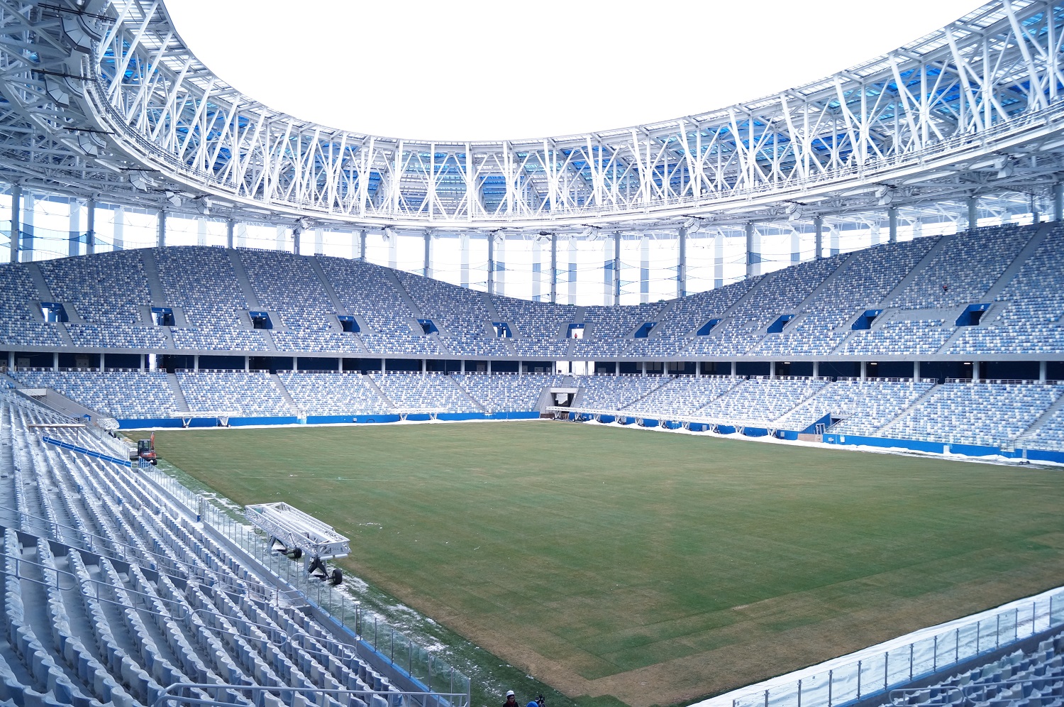 Представители FIFA побывали в Нижнем Новгороде с финальной проверкой нового стадиона (ФОТО) - фото 1