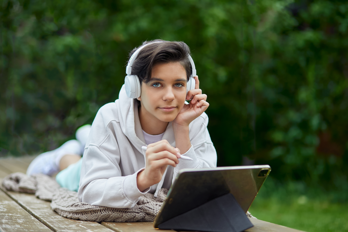 Нижегородские школьники чаще всего ищут репетиторов в четверг - фото 1