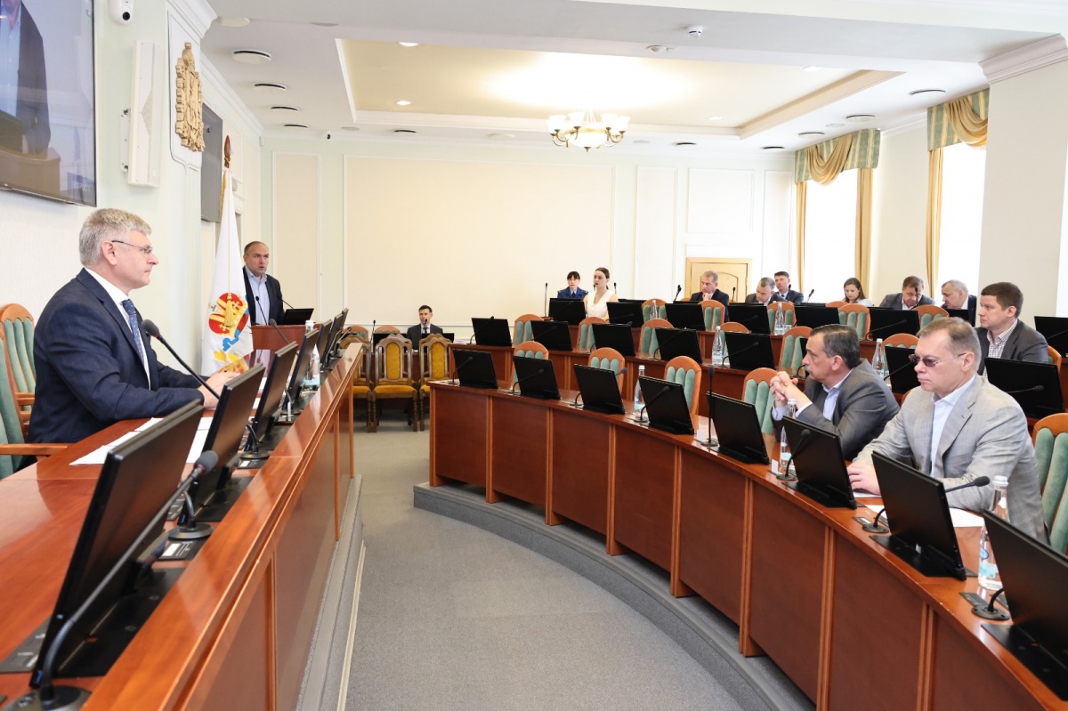 Депутаты обсудили сроки начала отопительного сезона в Нижнем Новгороде - фото 1