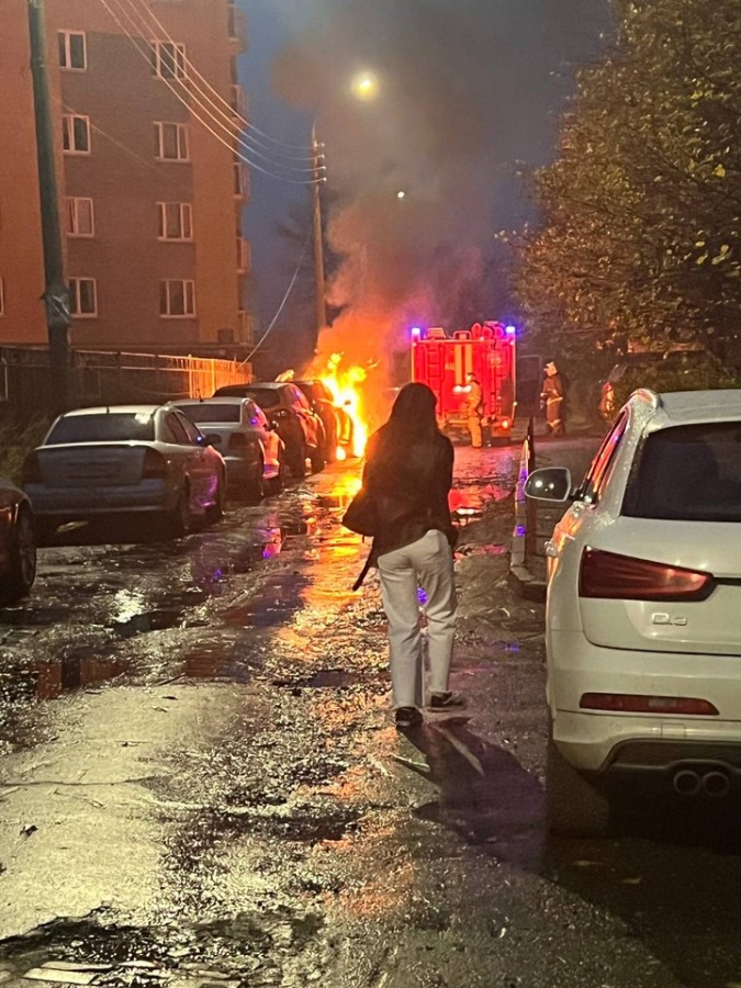 Нижегородский таксист предотвратил массовый пожар - фото 1