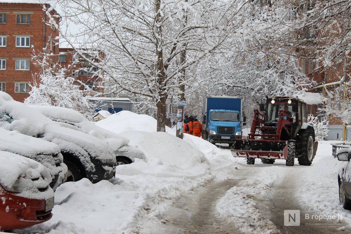 Нижегородцам рассказали, куда обращаться по вопросам уборки снега