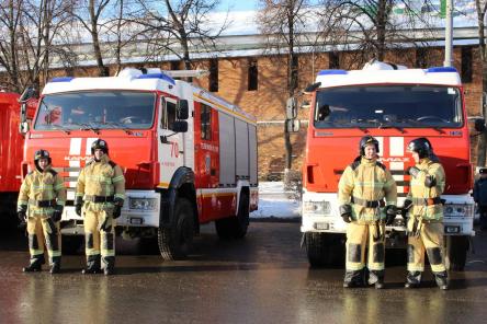 Новая техника поступила на службу нижегородским пожарным (ФОТО)