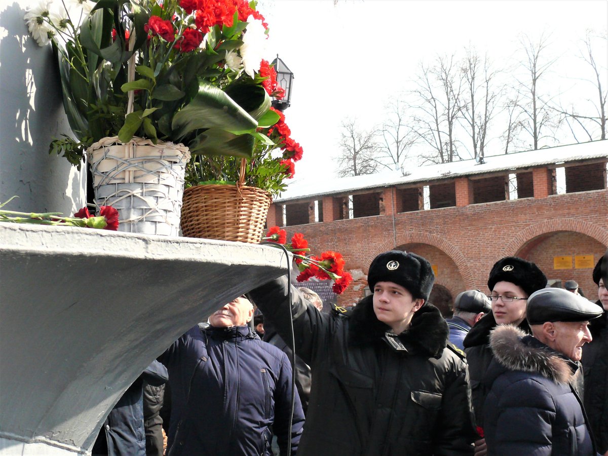 Память моряков-подводников почтили в Нижегородском кремле - фото 2
