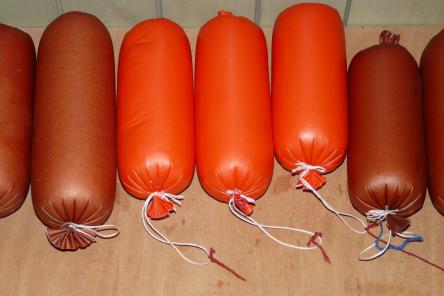 В Роскачестве научили, как правильно выбирать вареную колбасу