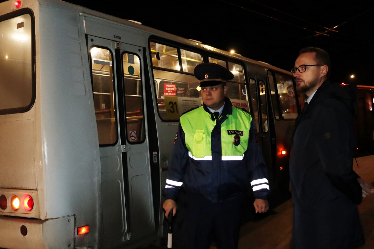 Нижегородские перевозчики наказаны за отсутствие данных об автобусах на линии - фото 1