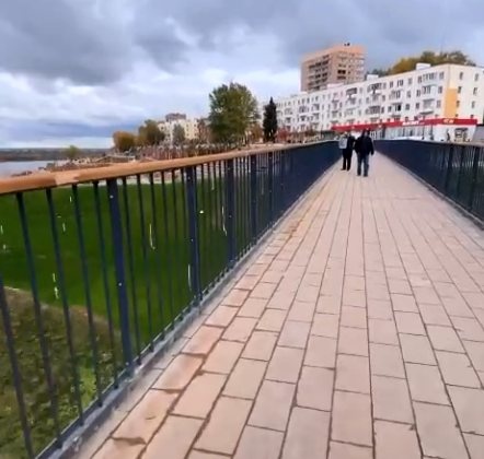 Пешеходный мост отремонтировали на набережной Федоровского в Нижнем Новгороде - фото 1