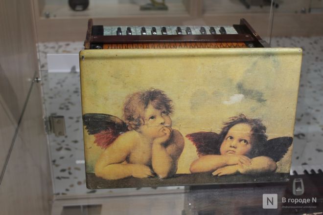 Гитара Высоцкого и барабан &laquo;Любэ&raquo;: музей музыки открылся в Нижнем Новгороде - фото 49