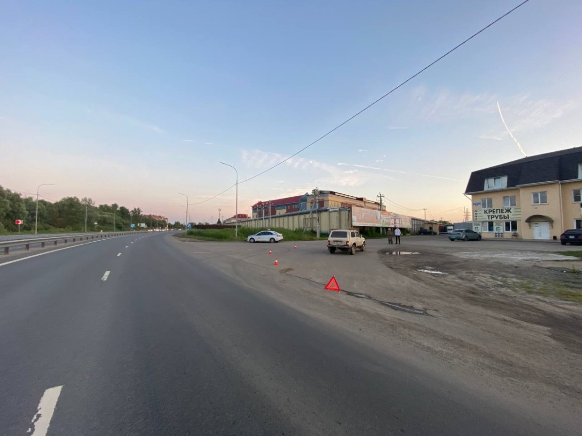 Подросток пострадал в ДТП с мотоциклом в Нижнем Новгороде - фото 1