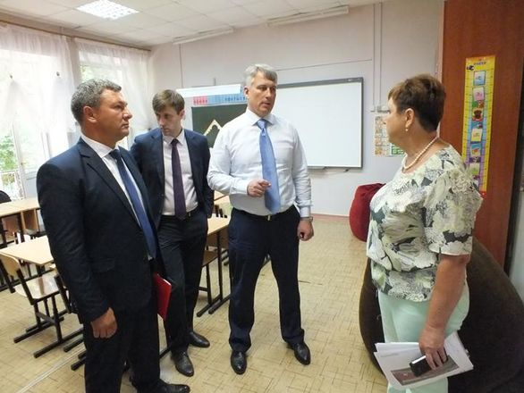 Сергей Белов вместе с комиссией принял две нижегородские школы к новому учебному году (ФОТО) - фото 44