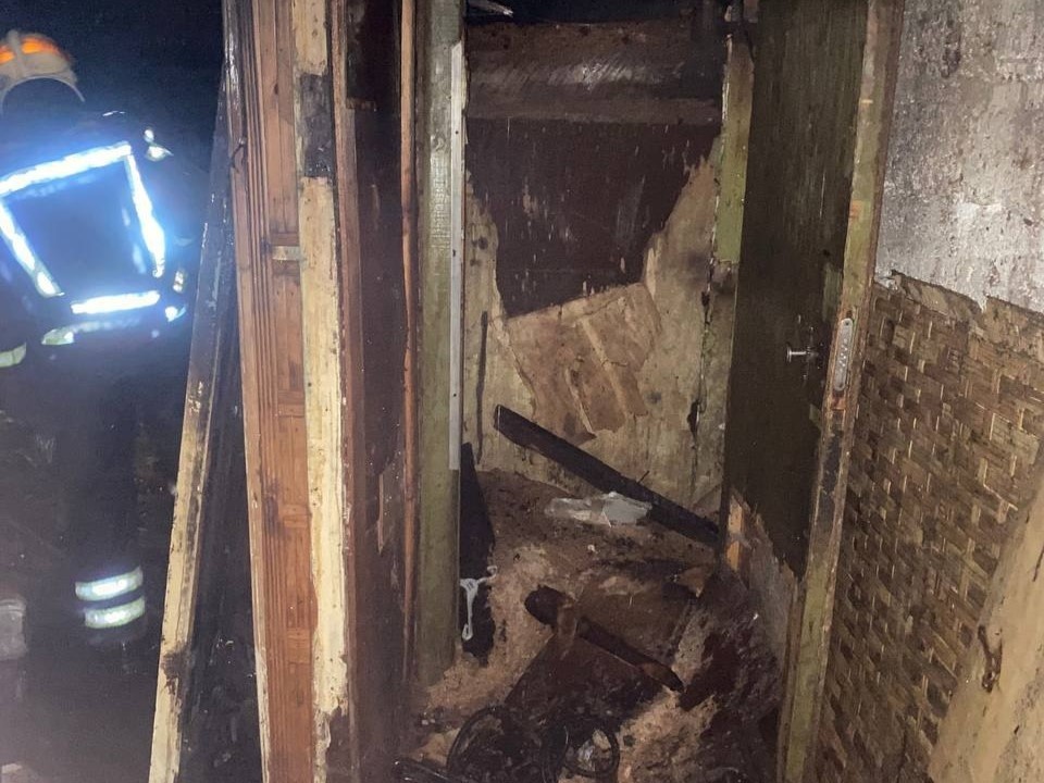 Труп нашли на месте страшного пожара в Приокском районе - фото 1