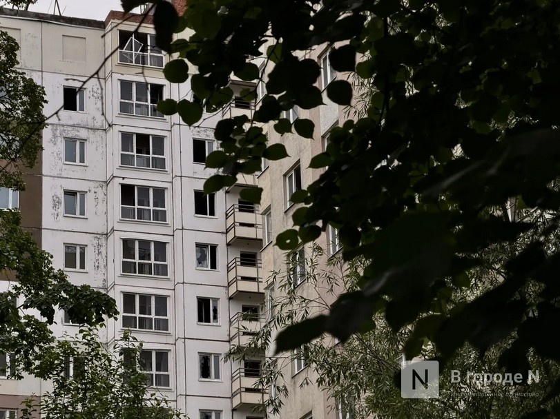 «Строили для военных». Две жуткие заброшки в центре Нижнего Новгорода пугают людей — что там происходит - фото 1