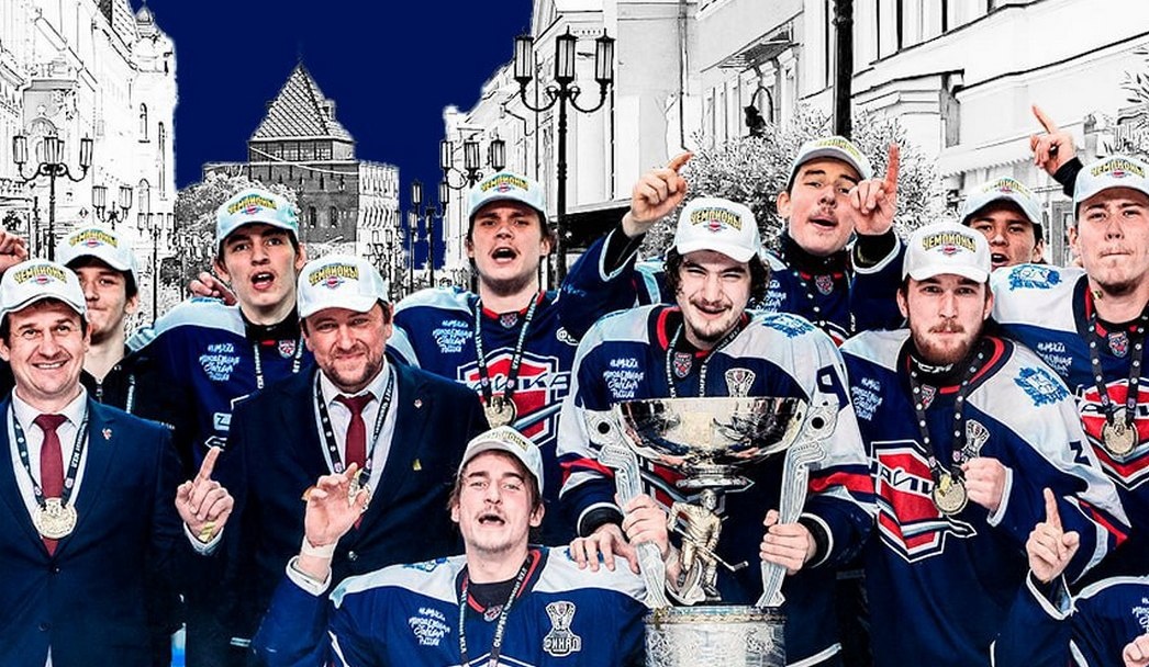 Хоккеисты «Чайки» провезут Кубок Харламова по улицам Нижнего Новгорода