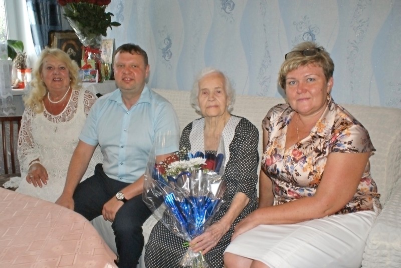 Жительница Ленинского района отметила 100-летний юбилей - фото 1