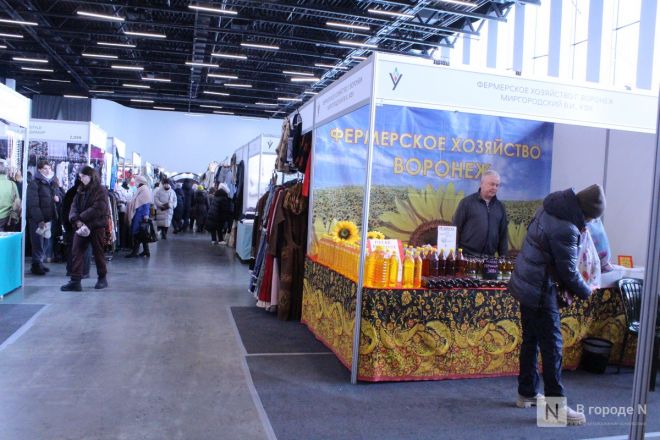 С блинами и в сугробах: как прошла Масленица в Нижнем Новгороде — фоторепортаж - фото 89