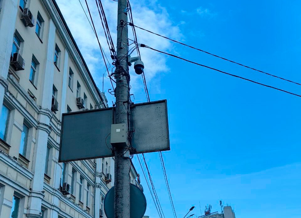 Еще одну дорожную камеру установили у Московского вокзала - фото 1