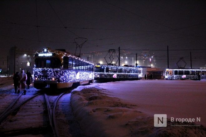 Три новогодних трамвая вышли на нижегородские маршруты - фото 24