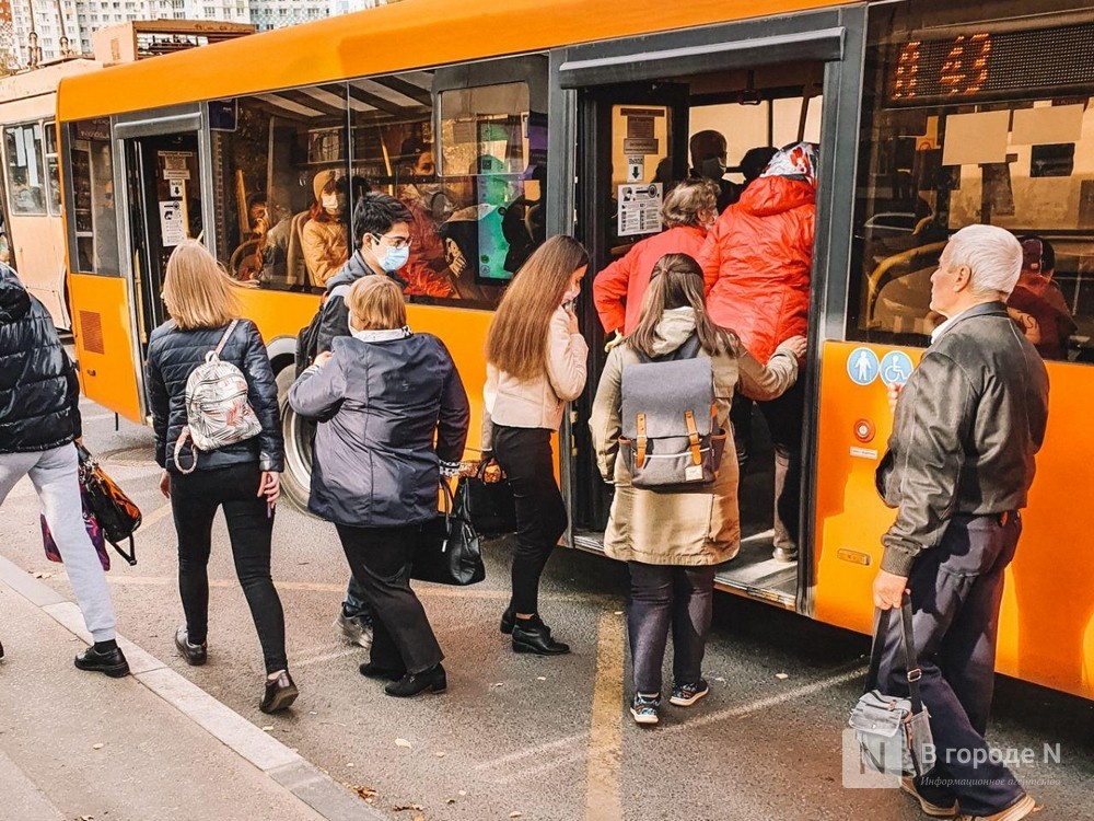 Информационные табло в нижегородском транспорте адаптируют для слабовидящих людей - фото 1