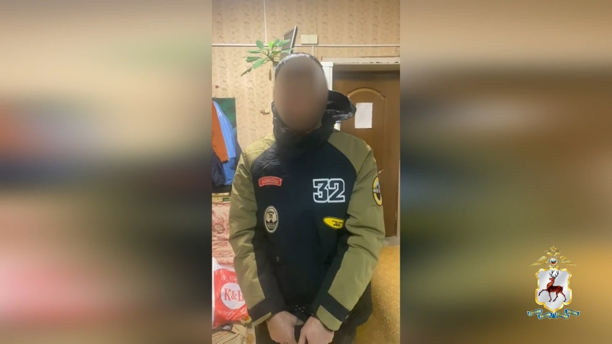 Иностранец в Нижнем Новгороде ранил и ограбил знакомого из-за долга - фото 1