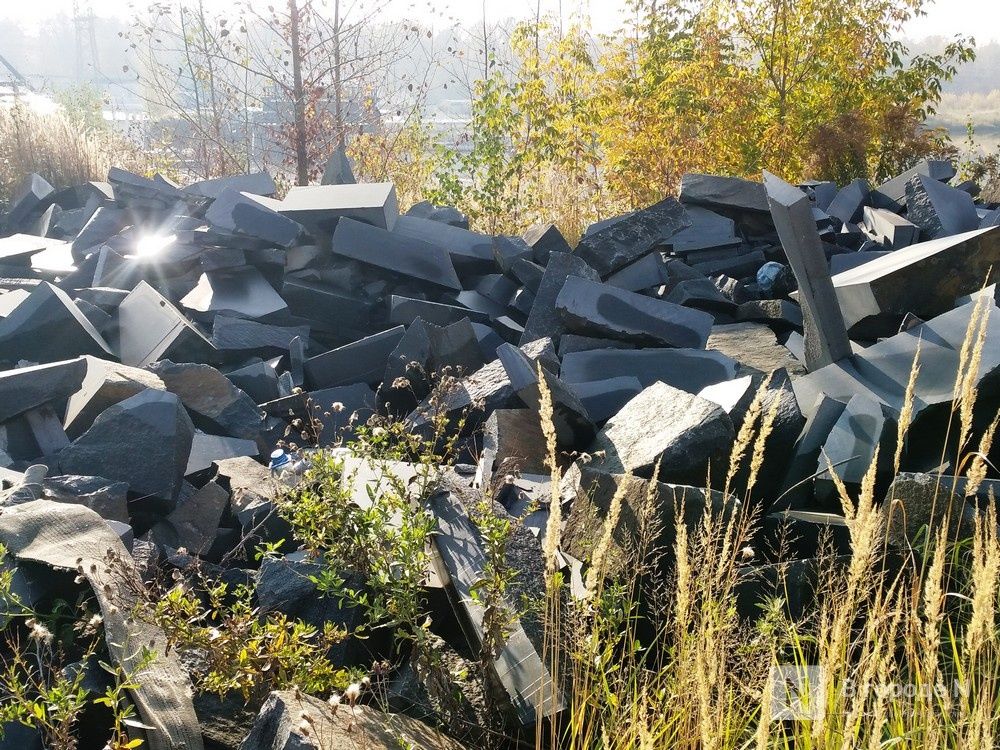 Полиция займется поиском причастных к появлению свалки из гранита на Шуваловском канале