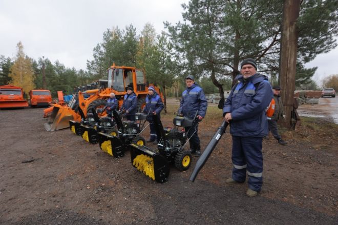 Новый грейдер будет работать на дорогах Дзержинска - фото 2