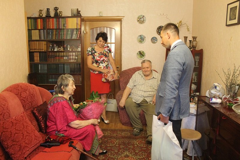 Бриллиантовые юбиляры из Нижнего Новгорода рассказали, в чем секрет крепкой семейной жизни - фото 1