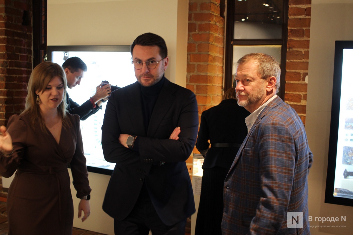 Монеты, украшения и боевые топоры: фоторепортаж с выставки археологических находок в Нижнем Новгороде - фото 37