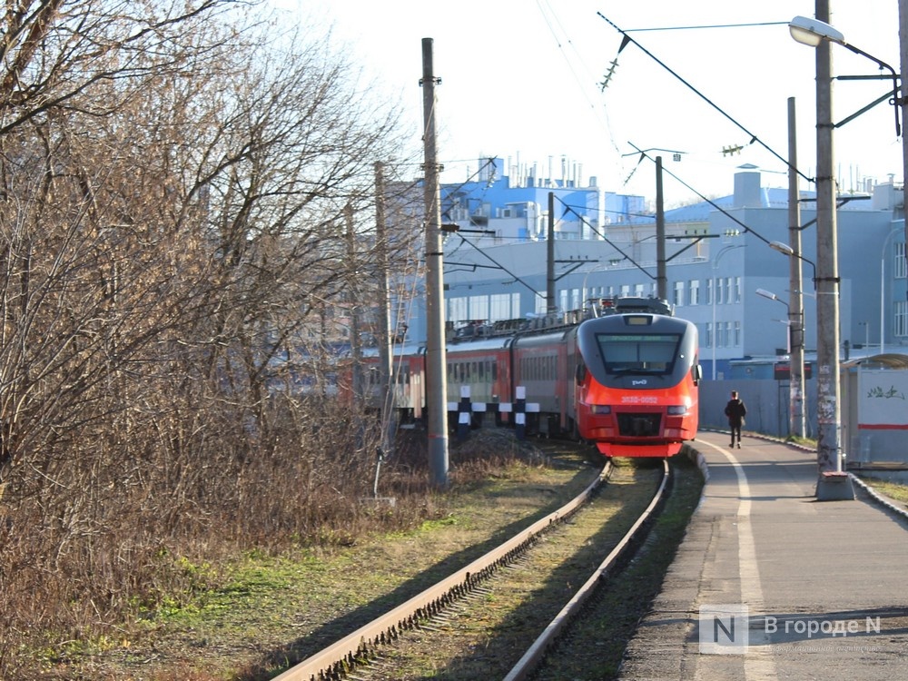  Мужчина погиб под колесами электрички в Нижнем Новгороде  - фото 1