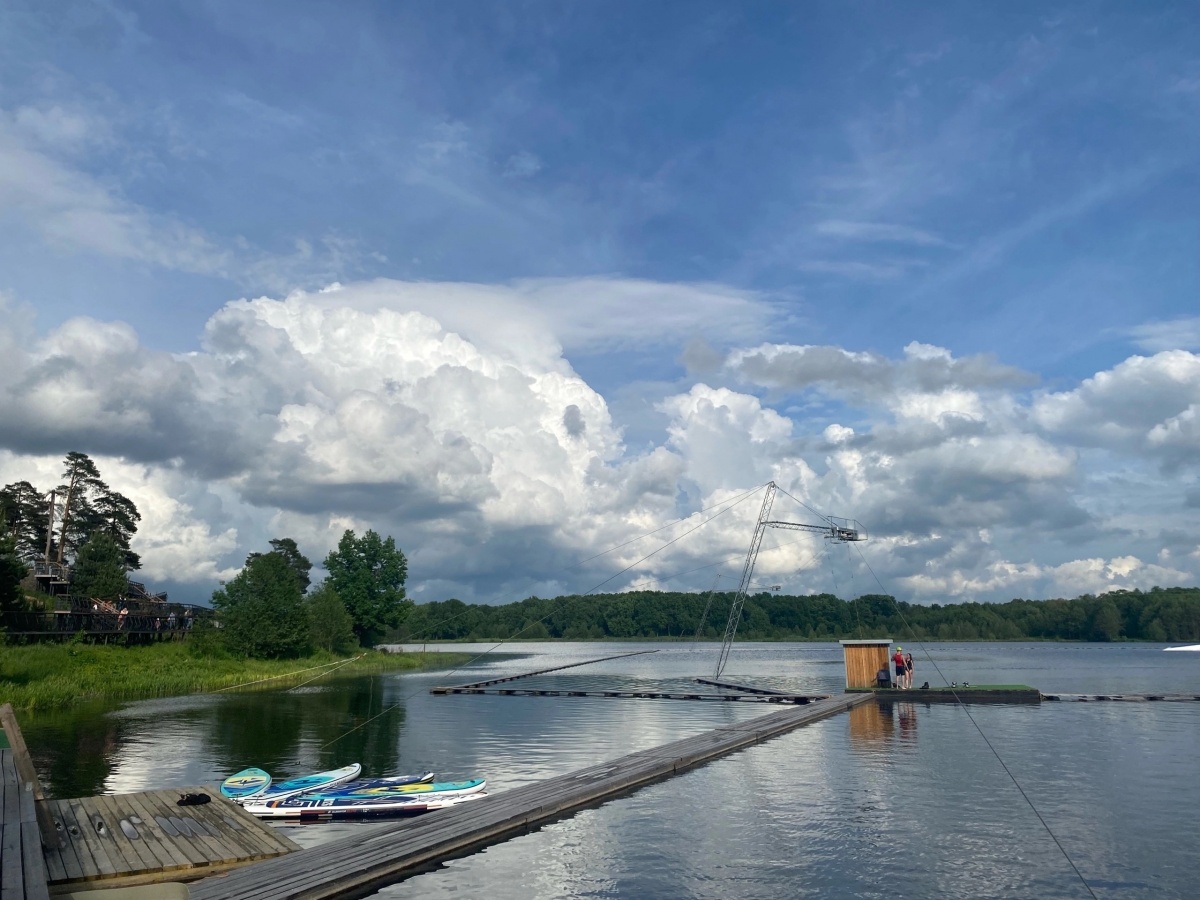 Глава Дзержинска рассказал о развитии вейк-парка на озере Святом - фото 1