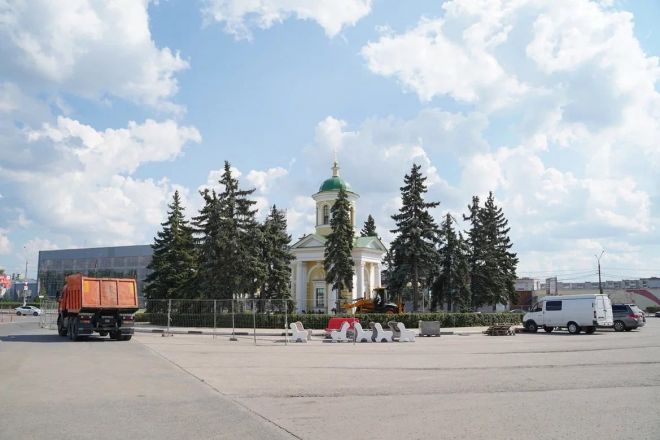 Благоустройство Свадебной площади началось в Дзержинске - фото 1